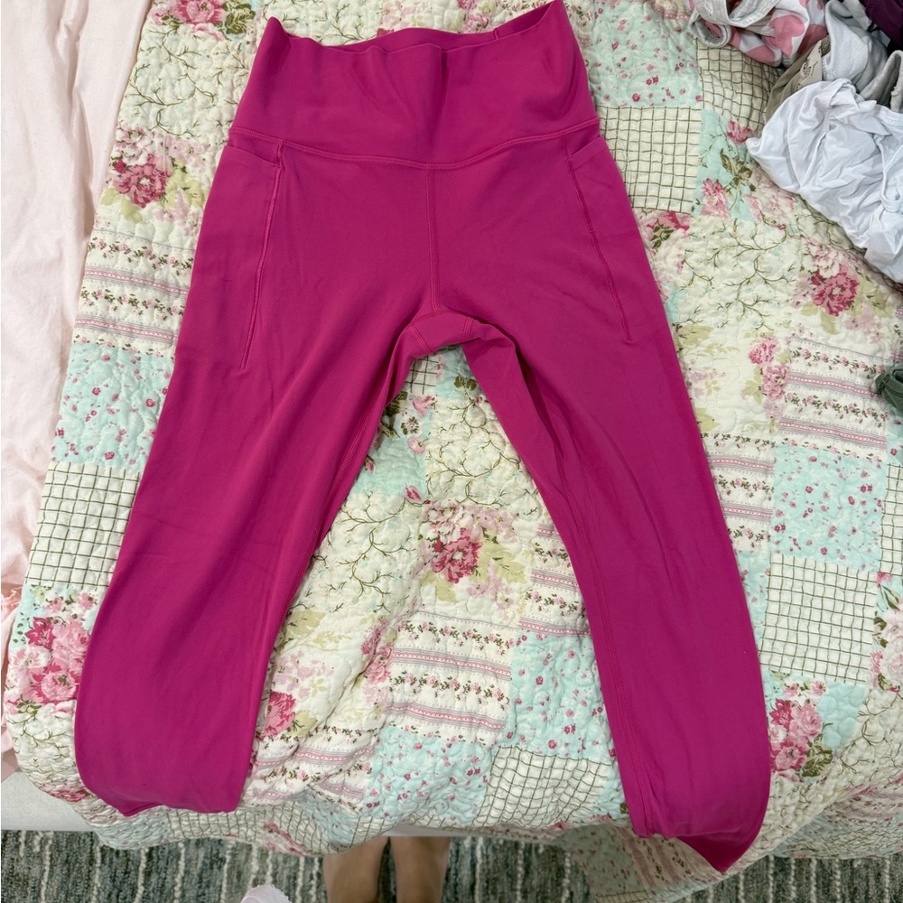High-Waist Magenta Active Leggings